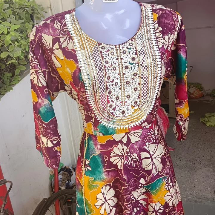Foil print ghera xl size kurti pent 9898777594 uploaded by wholesale and retail  on 10/15/2023