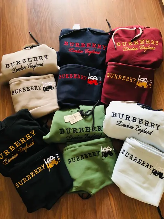 BURBERRY EXCLUSIVE HOODIE TRACKSUIT   uploaded by Handycart on 10/16/2023