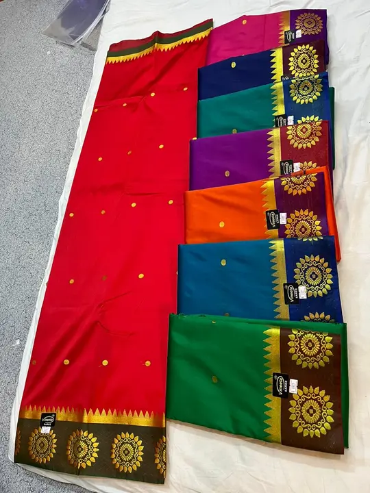 Karishma Buti with Scott border Saree
Full Saree with Blouse
Colour - 8
Set       - 8
 uploaded by business on 10/16/2023