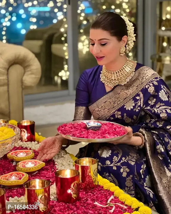 Beautiful Kanjivaram Silk Saree With Zari Weaving uploaded by R M online shop  on 10/17/2023