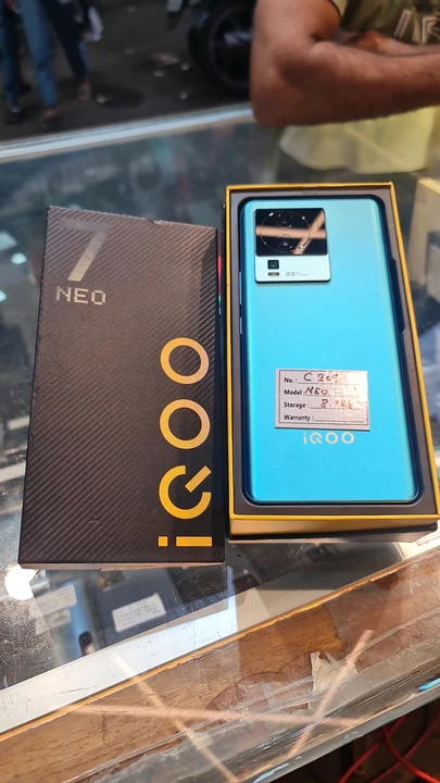Iaoo neo 7 blue 8/128 uploaded by Anas trading co on 10/17/2023