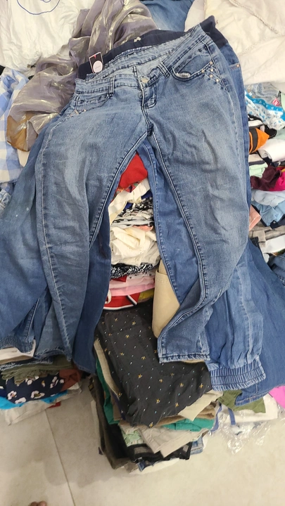 Surplus jeans mix lot Assortment  uploaded by AELLA VITA on 10/18/2023