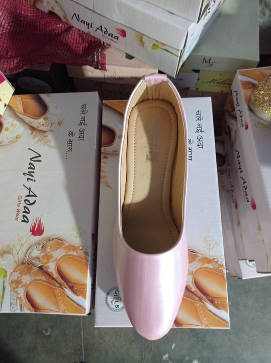 Product uploaded by Al fine footwear jajmau kanpur on 10/19/2023