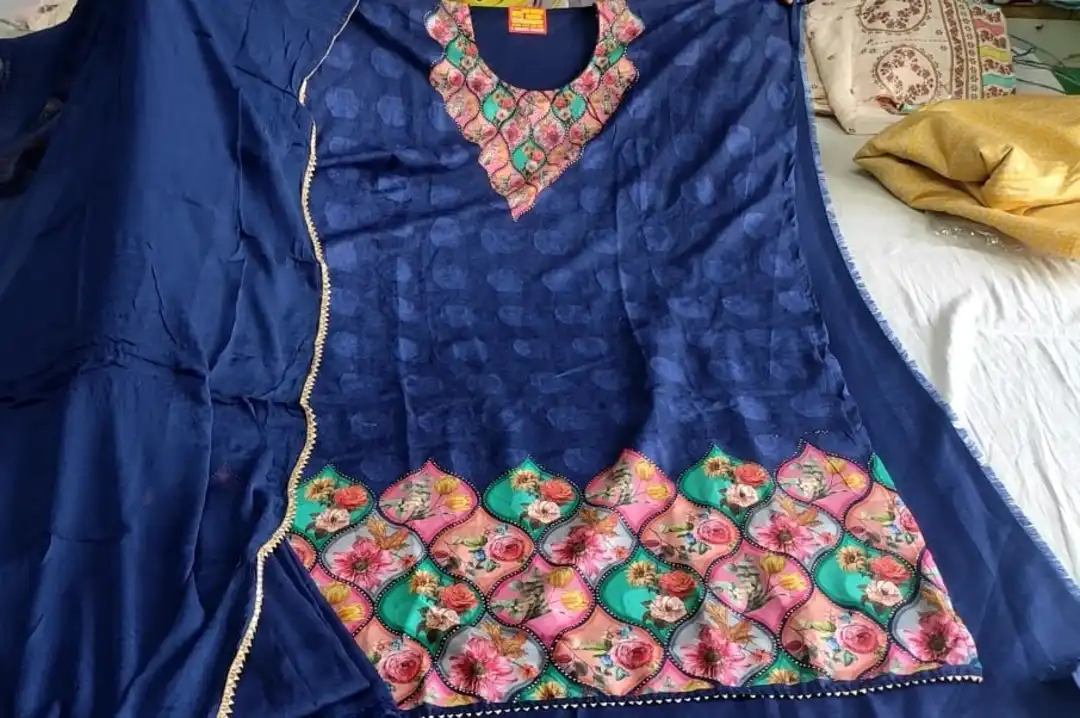 # करवाचौथ स्पेशल धमाका💥# मस्लीन फैब्रिक  के सूट # आकर्षक दाम में # चौंक गए🤪# 1500 वाले सिर्फ 750 म uploaded by Deep boutique collection gohana on 10/19/2023