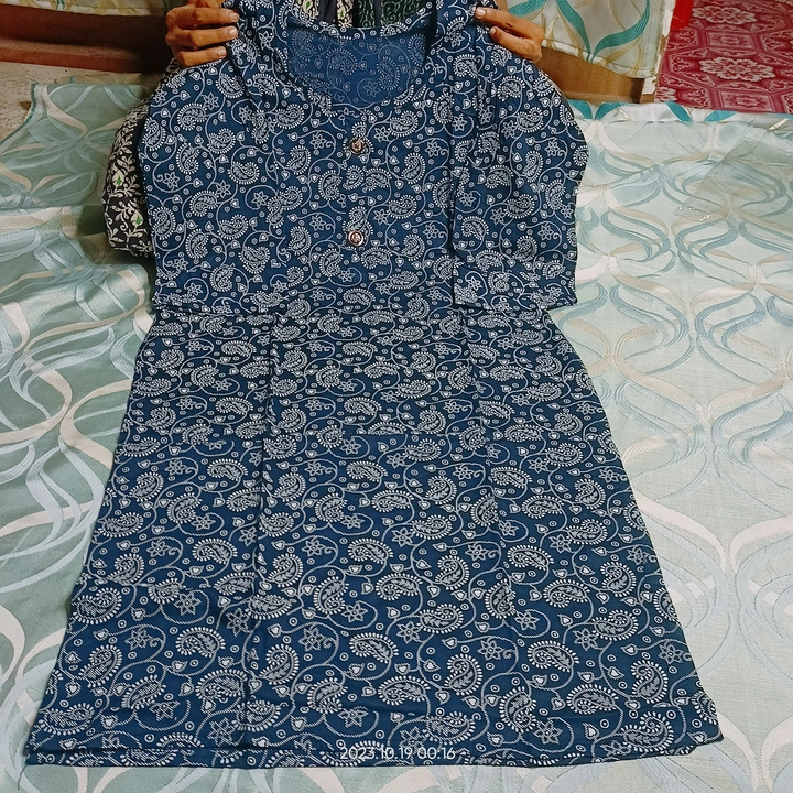 Print Kurti  uploaded by business on 10/19/2023