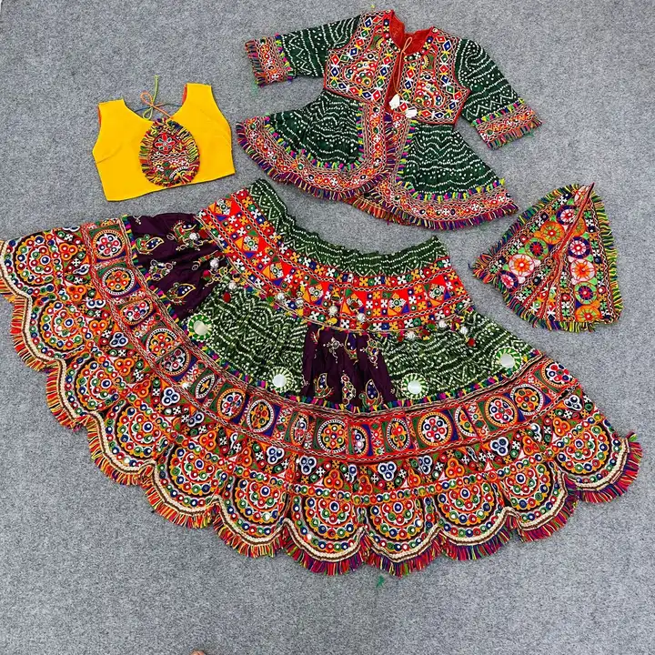 Girls set  uploaded by Taha fashion from surat on 10/19/2023