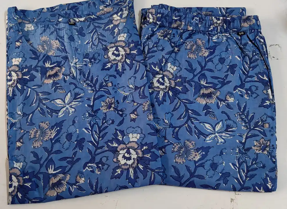Beautiful Night Suit
💯% Cotton 60-60

Best Quality Febric
Both Side Pockets in Pyjama
Nice Stitchin uploaded by Saiba hand block on 10/19/2023