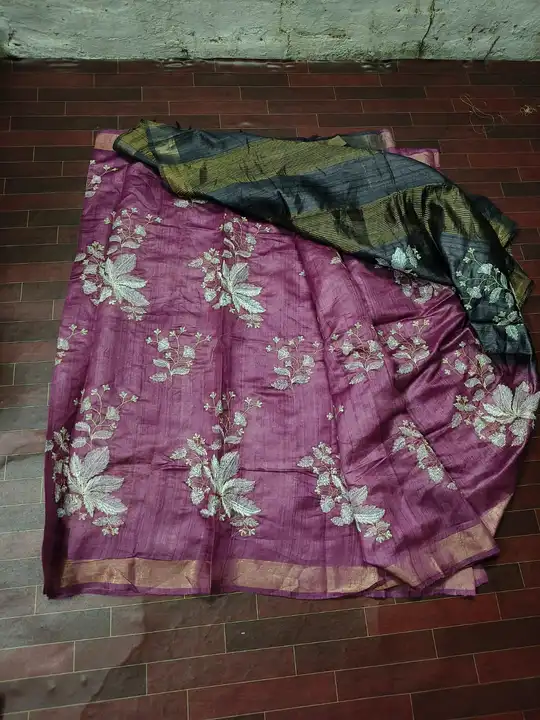 Linen saree  uploaded by  bhagalpuri silk saree on 10/23/2023
