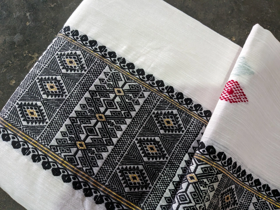 Assamese chadar and mekhala uploaded by Aditri Textile on 10/25/2023