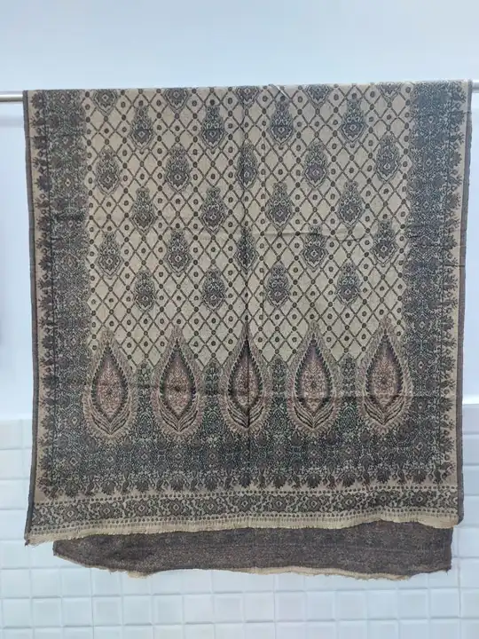 Raising winter shawl uploaded by Scarf india on 10/25/2023
