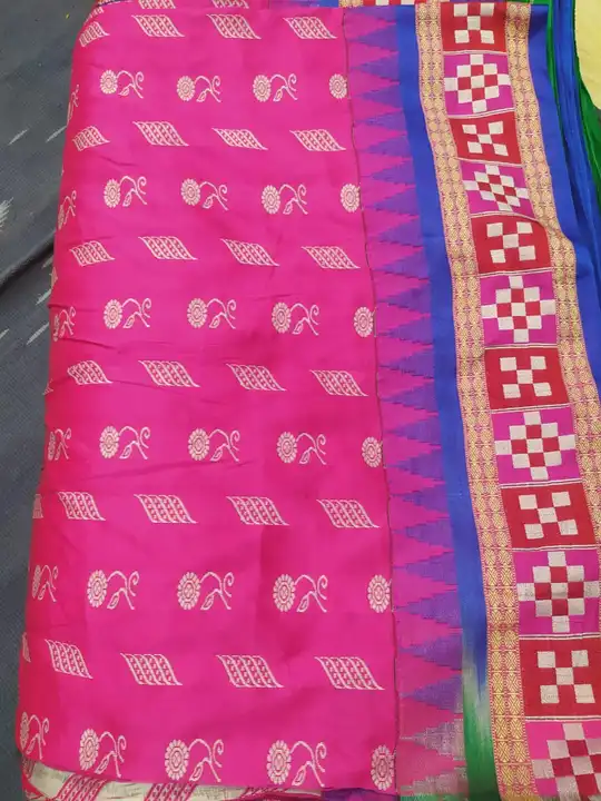 New Pattern New Design Papa Silk Saree
Full Saree with Blouse
Colour - 8
Set       - 8
MOQ  - 16
 uploaded by H.A Traders on 10/26/2023