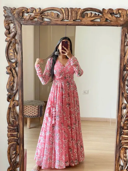 😘😘Maxy gown🤴*

*Beautiful 4 Colors *
👛🌸👛🌸👛🌸👛
Featuring Solid fox Georgette Maxi Dress With uploaded by SUHANSI FASHION on 10/26/2023
