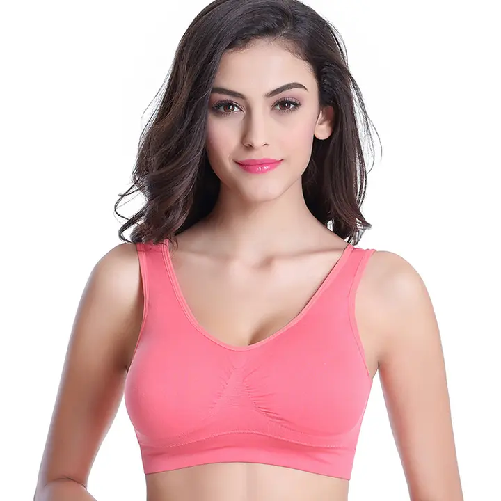 Woman sports bra very stretchable and soft fabric  uploaded by business on 10/26/2023