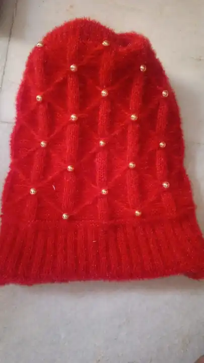 Ladies Woollen Caps with hot fur  uploaded by Vaishnavi Knitwear  on 10/28/2023
