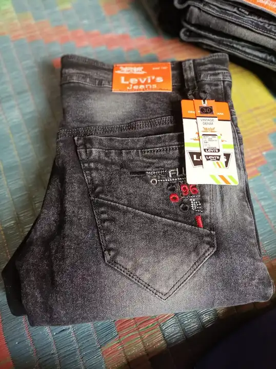 Product uploaded by Visa Jeans on 10/30/2023