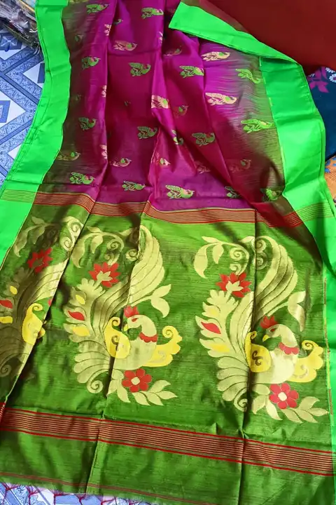 the peacock Handloom saree  uploaded by business on 11/2/2023