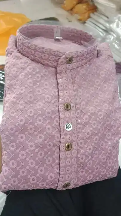 Post image I want 1 pieces of Kurta  at a total order value of 600. I am looking for Cod Available honi chiye bss . Please send me price if you have this available.