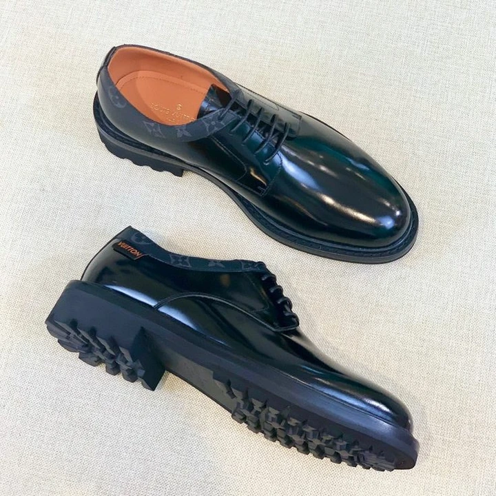 Mens Dress shoes  uploaded by Kairivon Pvt. Ltd on 11/4/2023