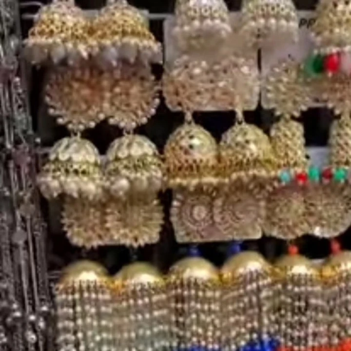 Warehouse Store Images of Saharwardi artificial & imitation jewellery