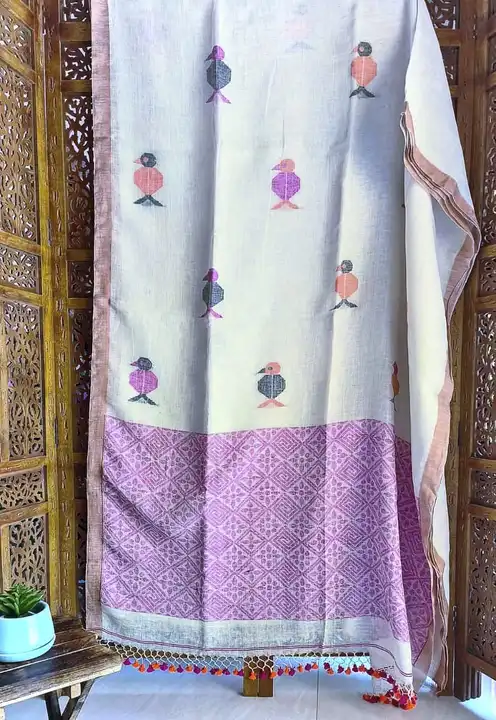 Handloom saree  uploaded by business on 11/8/2023