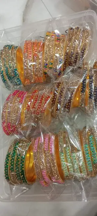 Bangles boss  uploaded by business on 11/10/2023