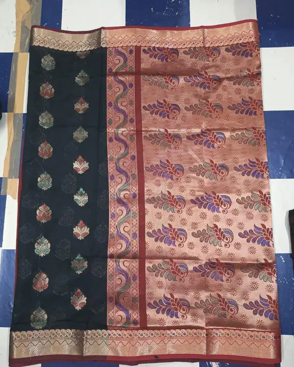 Cotton Silk Saree
Full Saree With Blouse 
Colour - 8
Set       - 8
 uploaded by H.A Traders on 11/11/2023