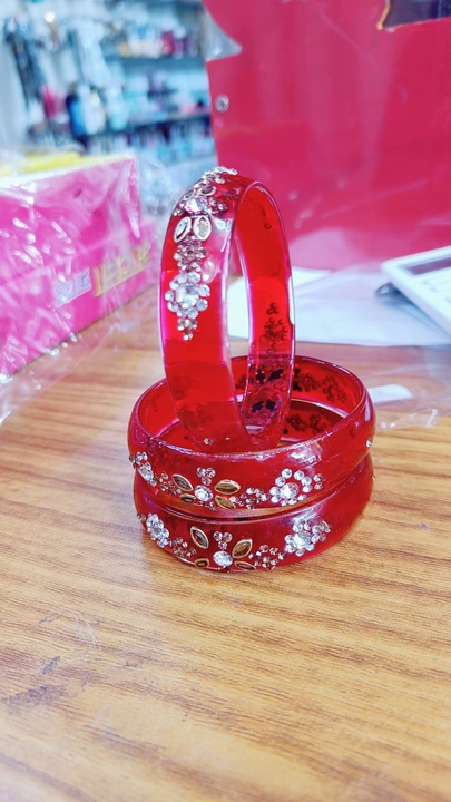 Latest glass bangles  uploaded by business on 11/13/2023