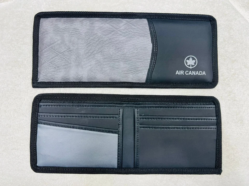Man wallet  uploaded by business on 11/13/2023