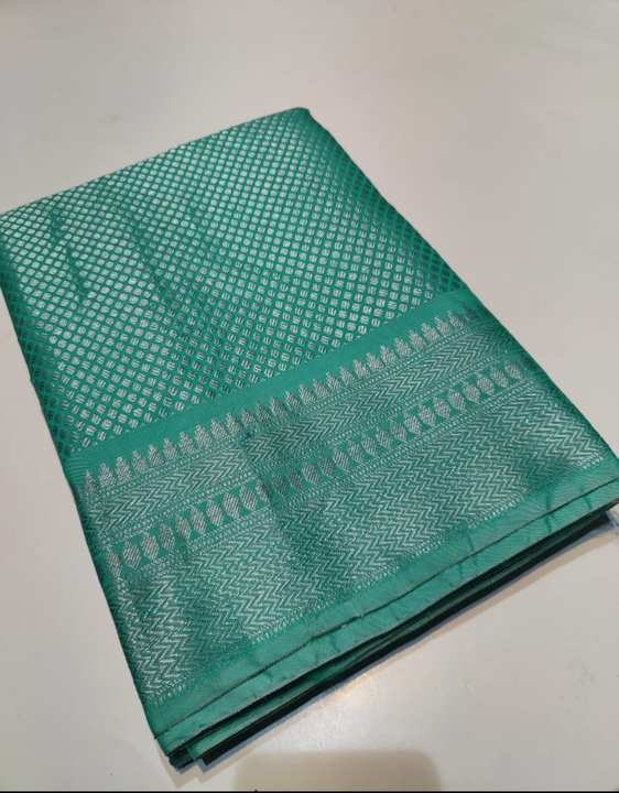 Beutiful silver Zari saree uploaded by Zakiya fabrics on 11/15/2023