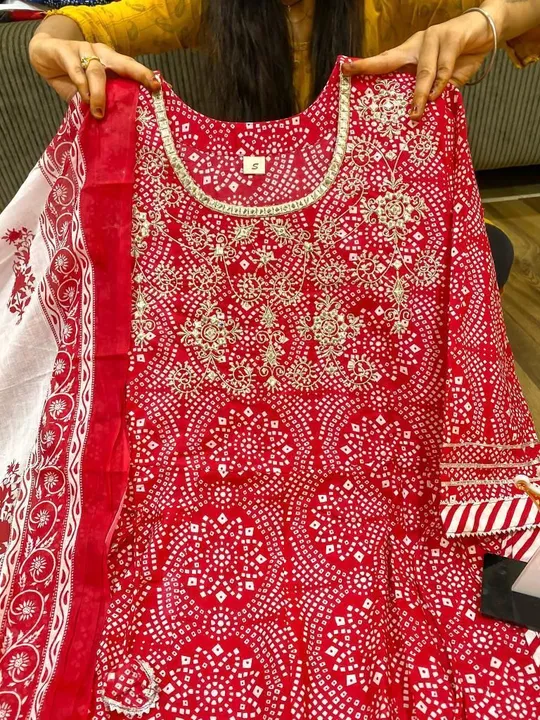 Reyon kurti with pant with dupptta  uploaded by Radhe Fabrics on 11/16/2023