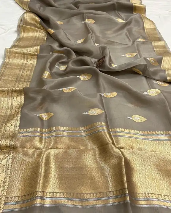 Product uploaded by Meenawala Fabrics on 11/16/2023
