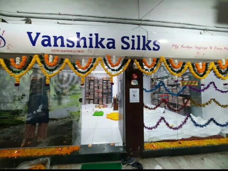 Shop Store Images of Vanshika silk's 