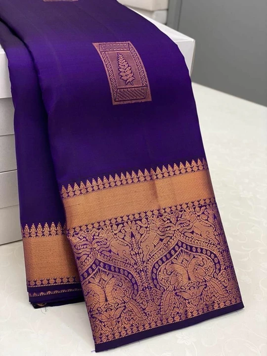 Product uploaded by Shree siddhi vinayak saree factory outlet on 11/17/2023