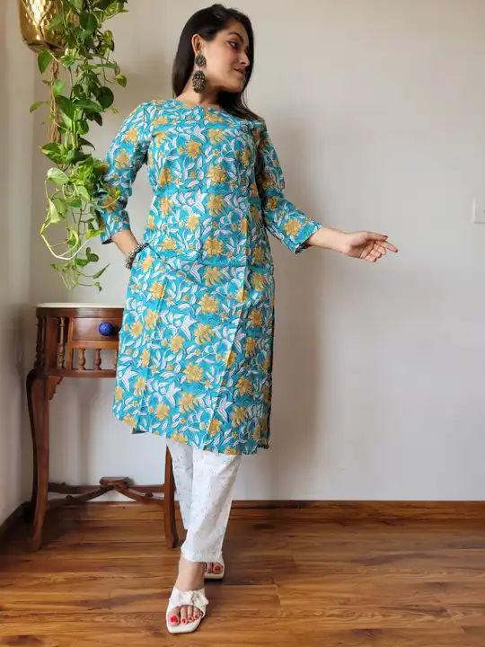 Kurti pent  uploaded by business on 11/17/2023