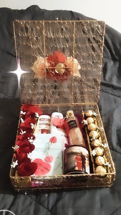 Anniversary hampers uploaded by business on 3/23/2021