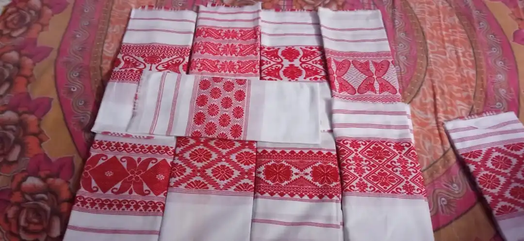 Fulam Gamucha  uploaded by Handloom textile on 11/17/2023