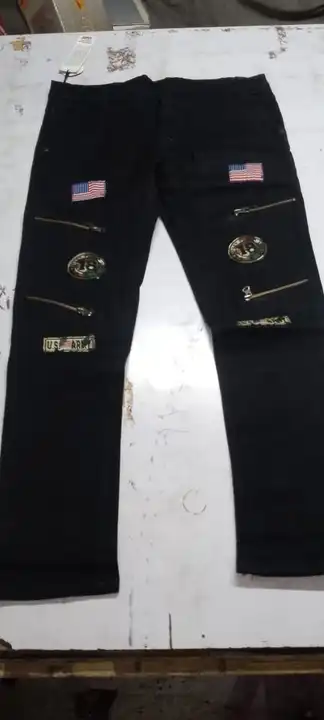 *MENS JEANS AND FORMAL TROUSER MIX*

*SIZE 28.30.32.34 MIX*

*DESIGN AND COLOUR MIX*

*PIC 400*

*RA uploaded by Krisha enterprises on 11/17/2023