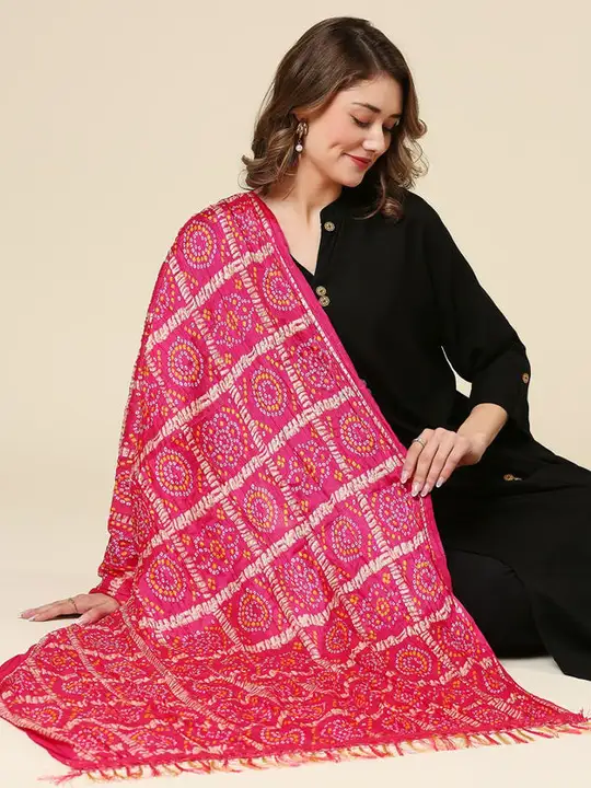 Chinon foil dupatta  uploaded by business on 11/18/2023