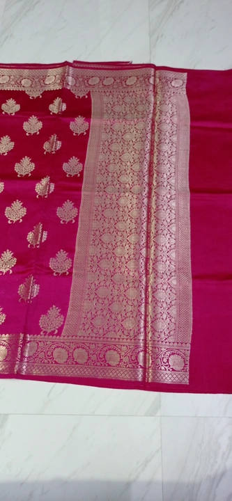 Banarasi pure Handloom silk chinya silver jari sarees  uploaded by M R silk& sarees  on 11/19/2023