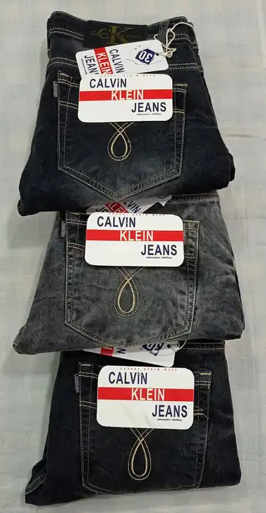 Post image I want 100 pieces of Branded Jeans  at a total order value of 10000. I am looking for Brands like Lee, Calin Kelvin etc. Please send me price if you have this available.