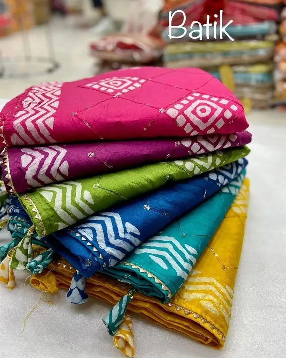 Product uploaded by Mukesh Saree Centre on 11/20/2023