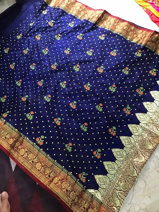 Satin Full Embroidery Work Soft Silk Saree
Full Saree With Blouse
Colour - 8
Set       - 8 
MOQ  9 uploaded by business on 11/21/2023