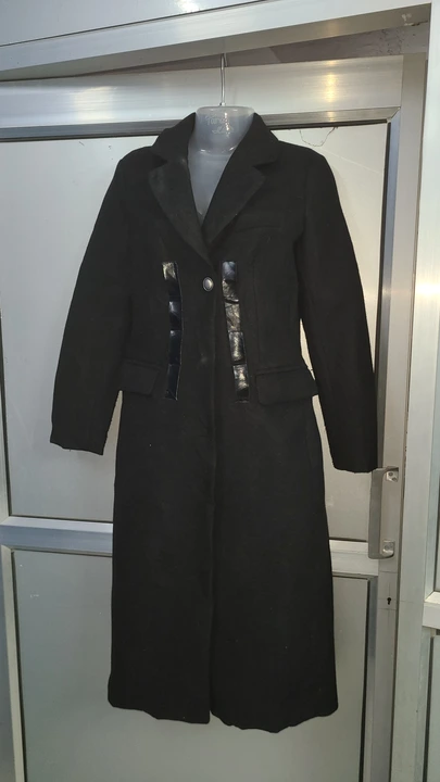 Ladies winter coat uploaded by business on 11/21/2023
