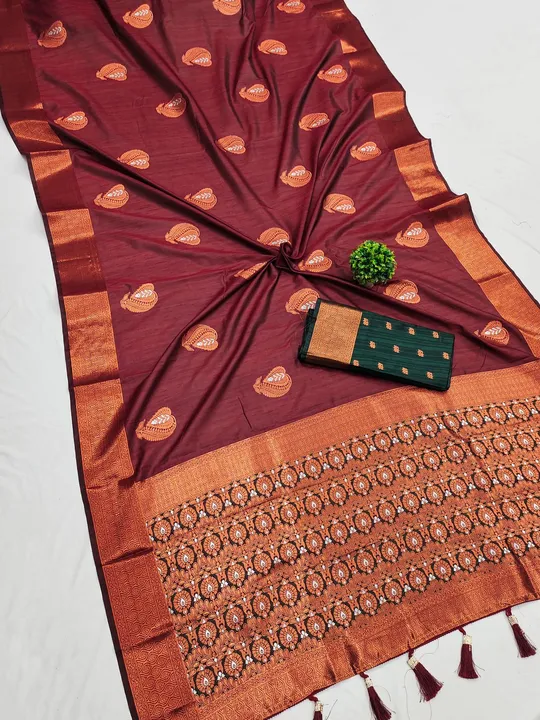 Zari weaving motifs &zari weaving rich pallu soft silk saree uploaded by business on 11/25/2023