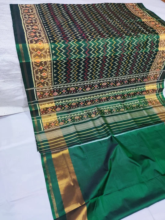 Green pure silk patola saree with silk mark  uploaded by business on 11/25/2023