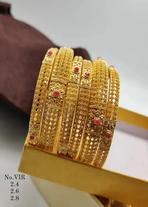 Designer bangles set uploaded by Neekibha Collections  on 11/26/2023