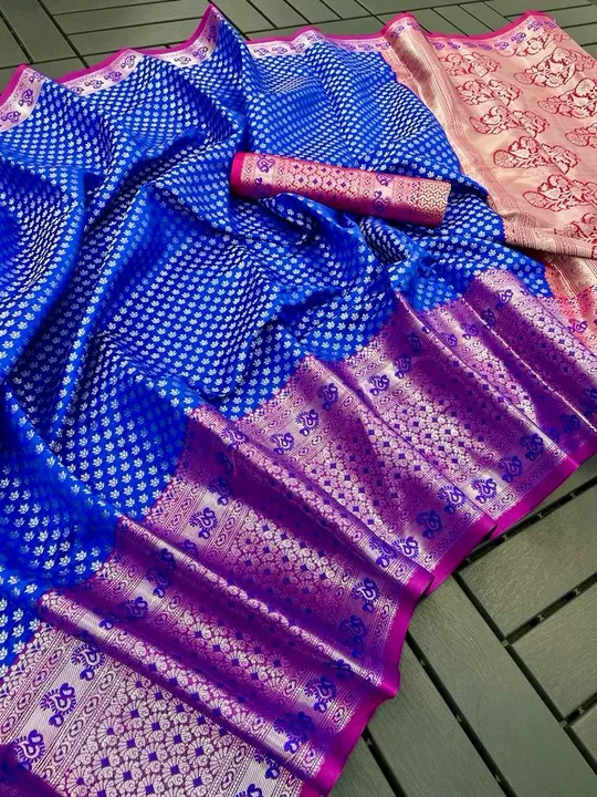Banarasi handloom pattu silk heavy coper uploaded by Suyukti Creation on 11/28/2023