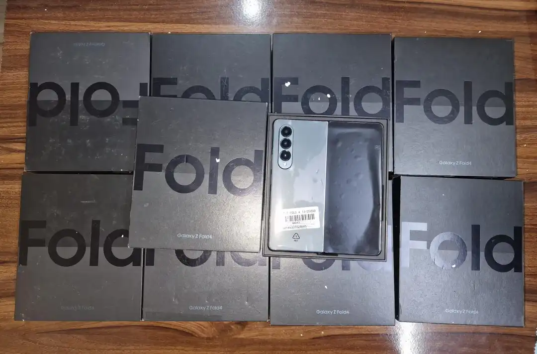 Samsung Fold 4  uploaded by business on 11/29/2023