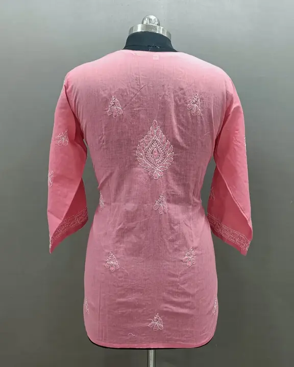 Short kurti
Fabric cotton
Length 31
Size 38 to 44
Gala boti work. No . 8318704348. uploaded by Msk chikan udyog on 12/1/2023