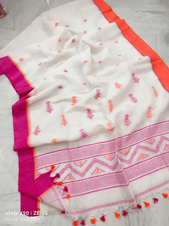 Product uploaded by Sujata saree cantre on 12/1/2023